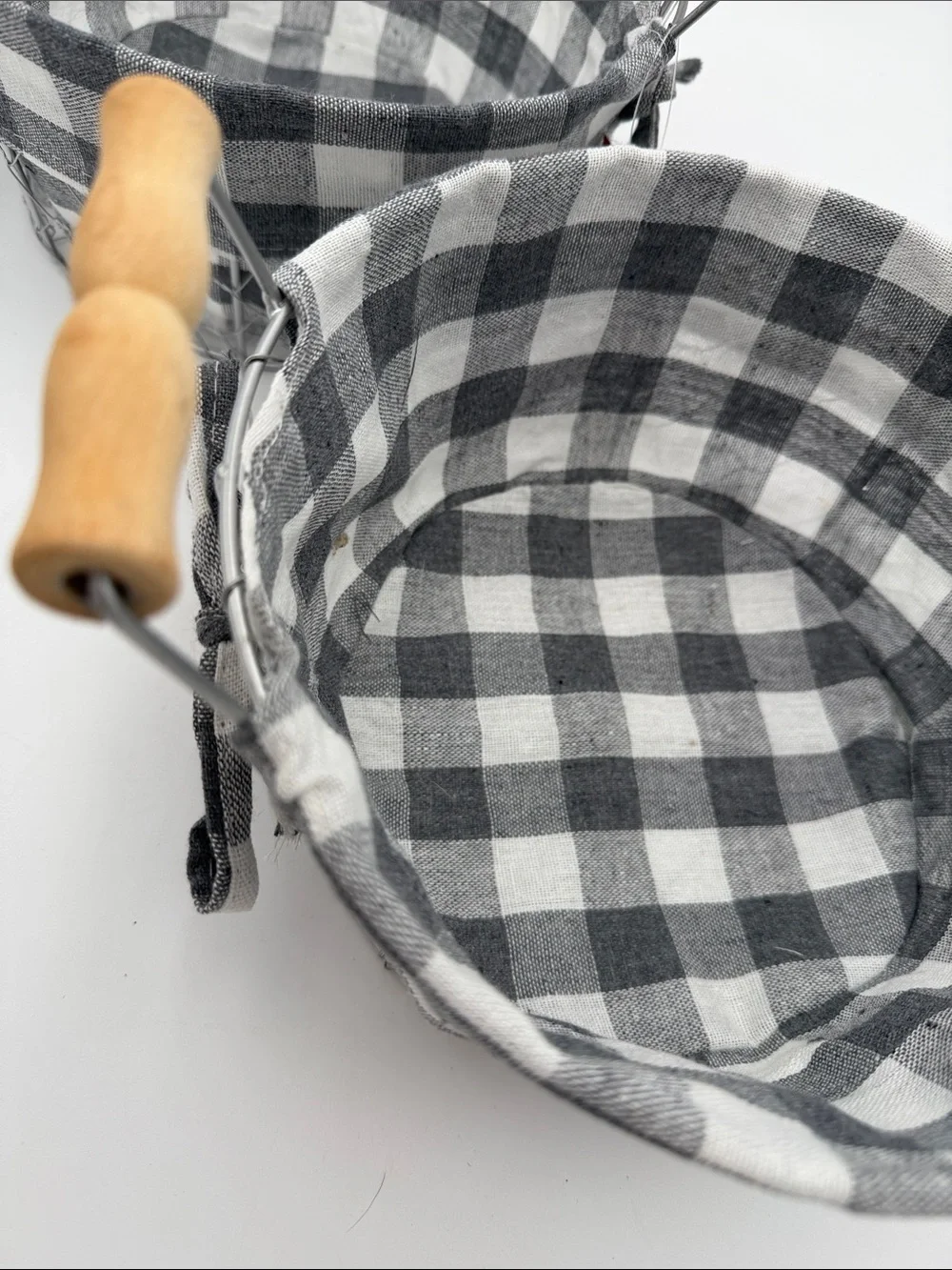 Set of 2 Gray & White Buffalo Check Wire Basket with Wooden Handles